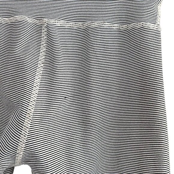 Albion Fit White Black Stripe Ruffle Fold Over Petal Crop Leggings Size S Small - Picture 12 of 12